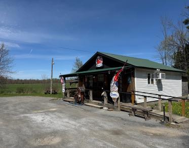 The exterior and parking lot of Suzie's