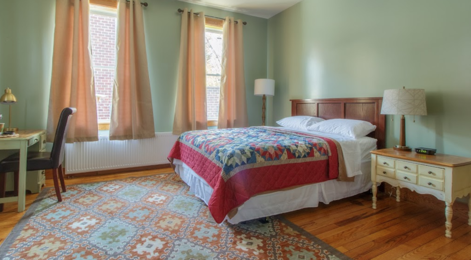 lodging interior