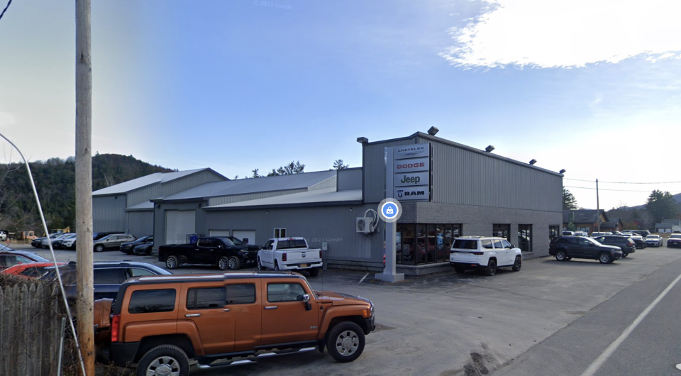 Large exterior of the building of Adirondack Auto Service
