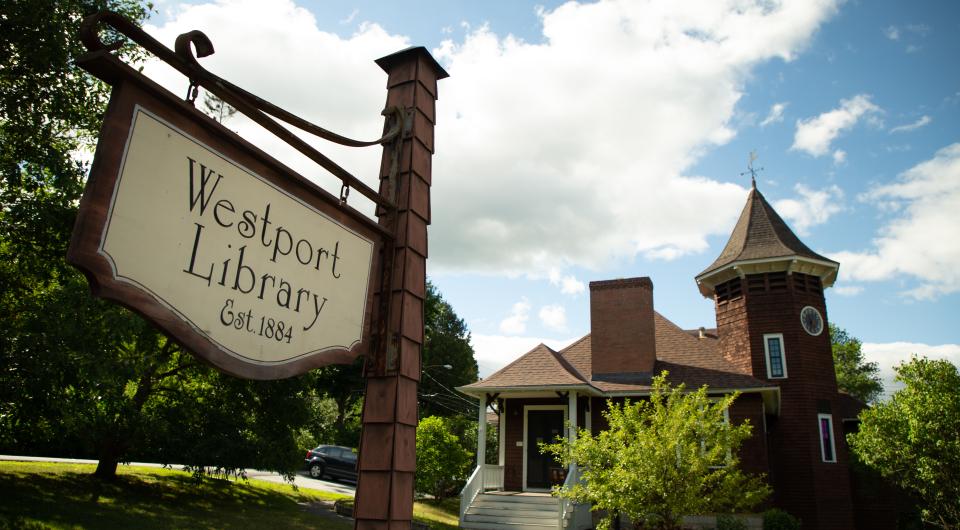The sign for the Westport Library