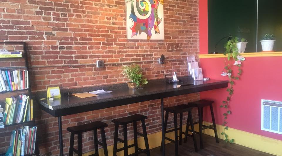 fresh and fancy interior dining bar