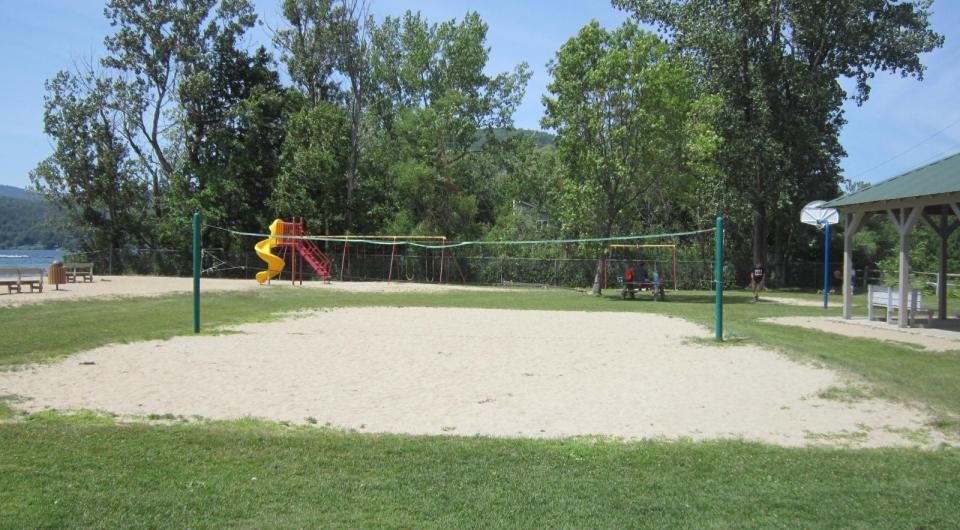 Recreational facilities for picnic