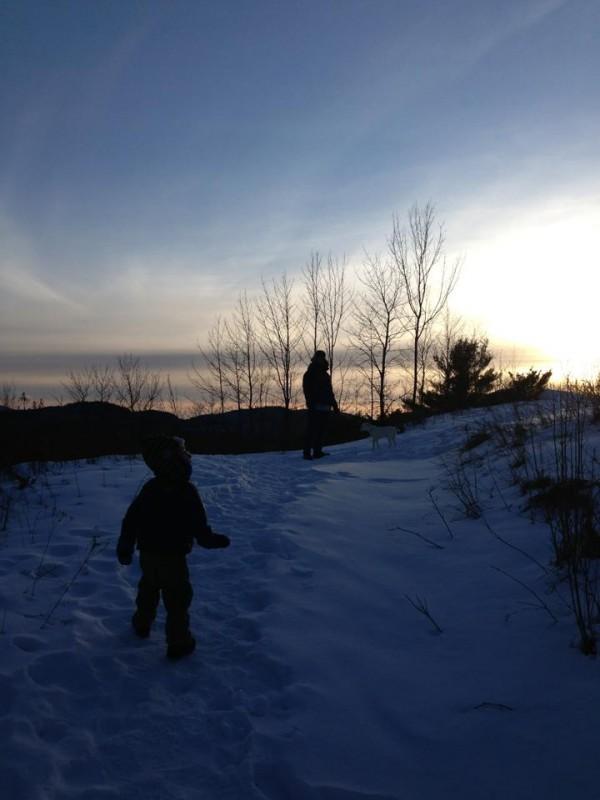 Don't let the cold weather deter you from these family-friendly cold weather hikes!