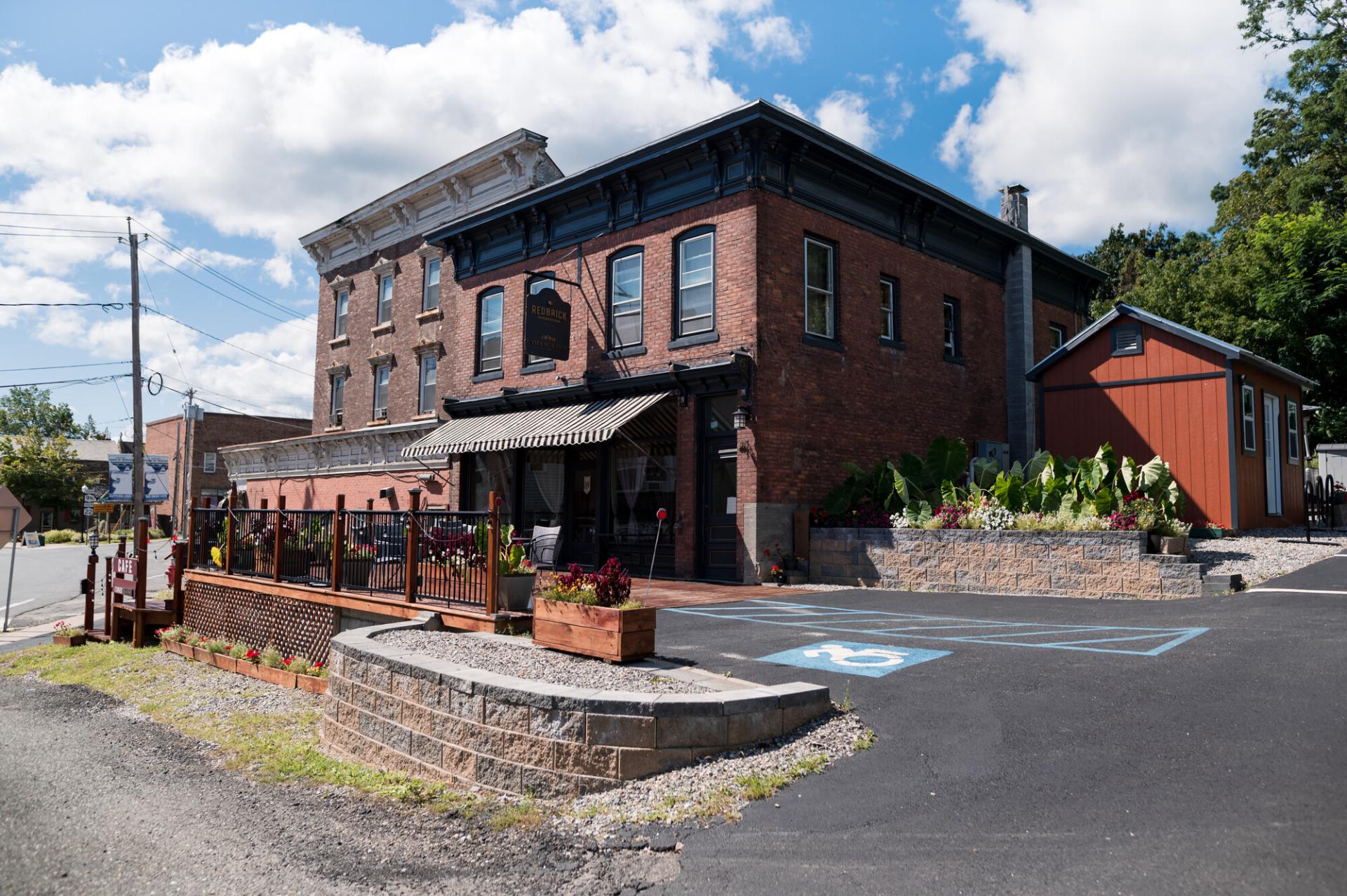 lodging exterior