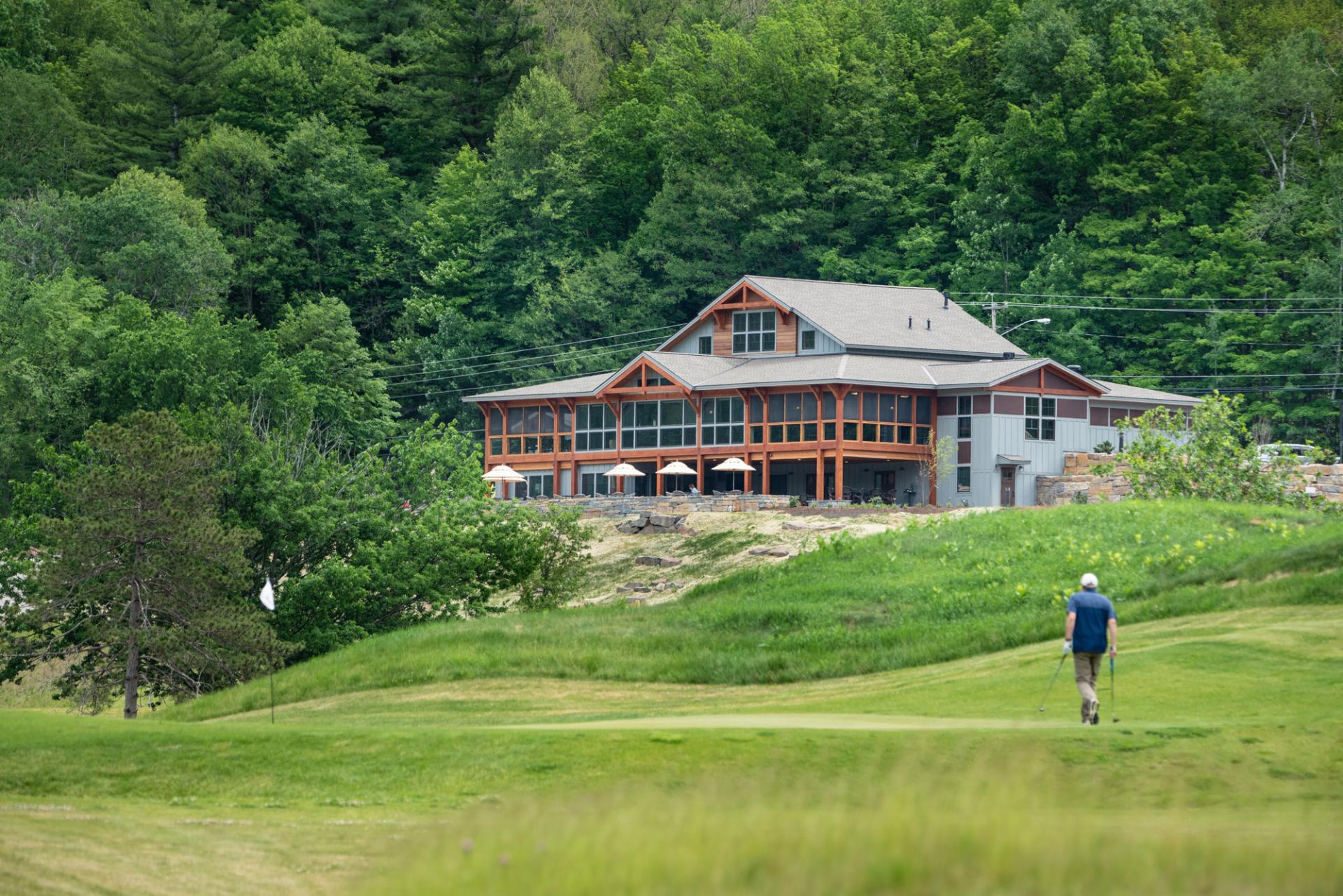 golf player on ticonderoga golf course