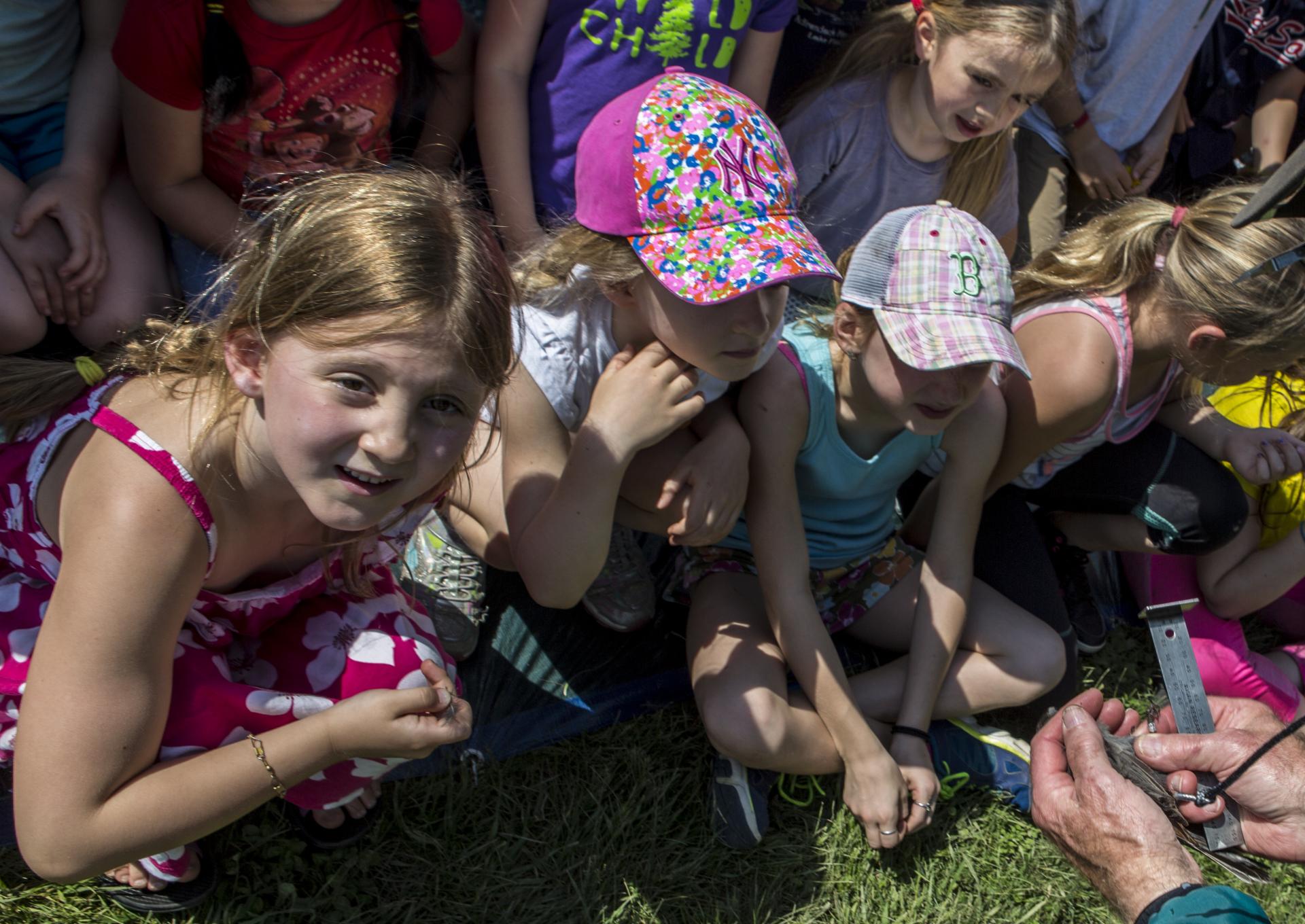 Kids learn about spring migration.