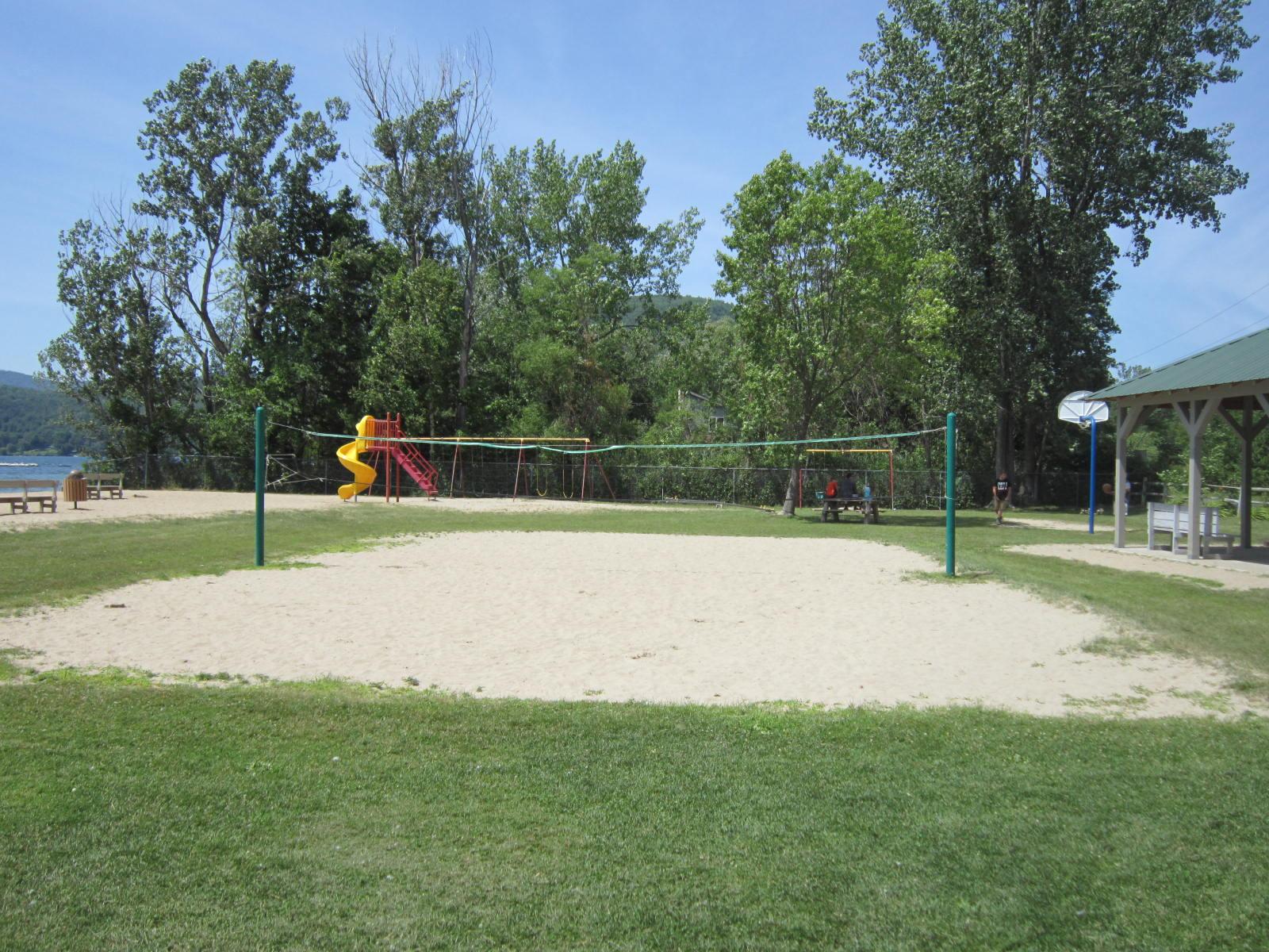 Recreational facilities for picnic