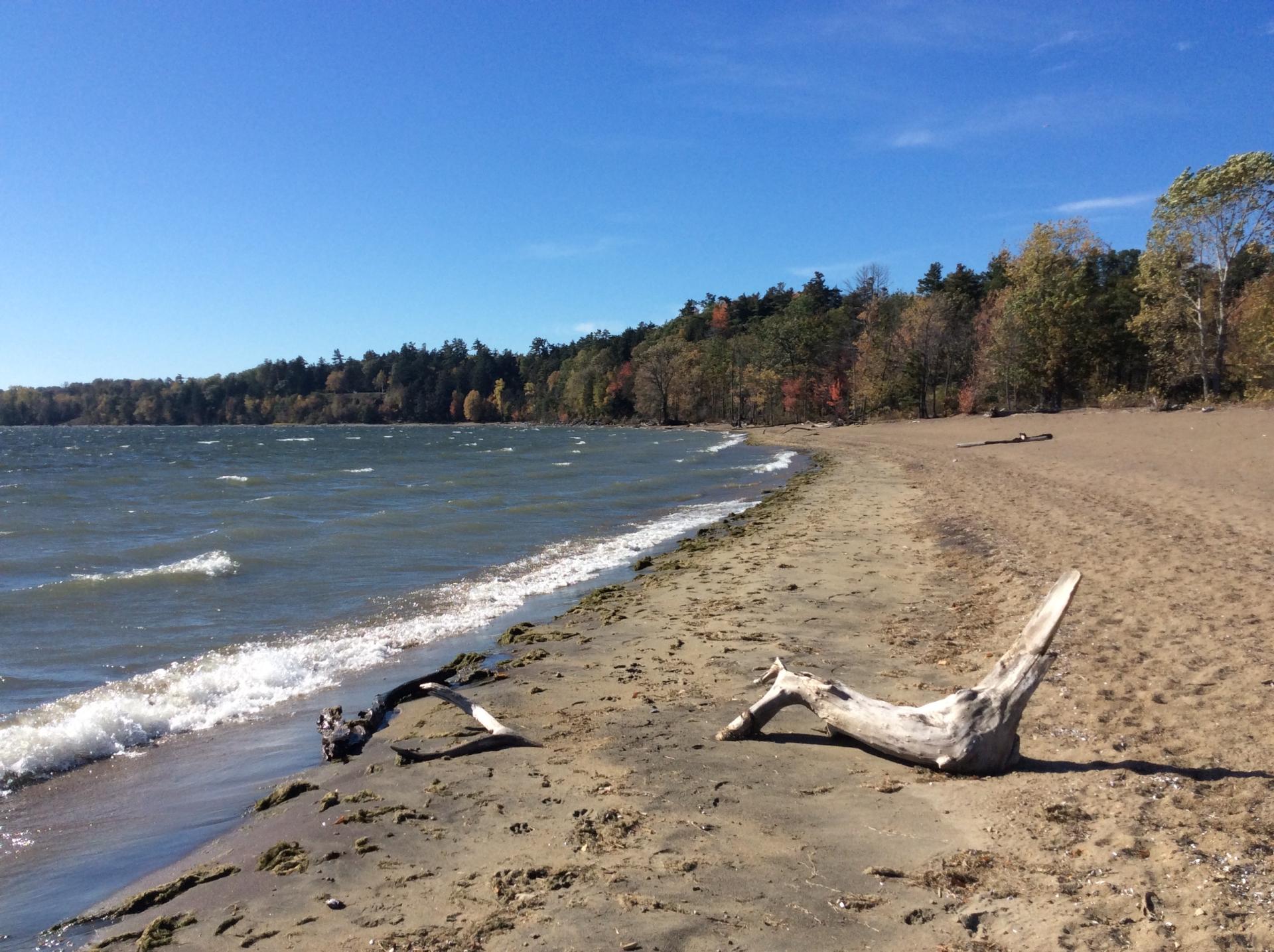 There are more scenic vistas on the other side of the point.